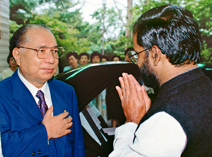 라다크리슈난 박사와 이케다 선생님이 일본 나가노현 가루이자와에서 만났다. (1993년 8월)